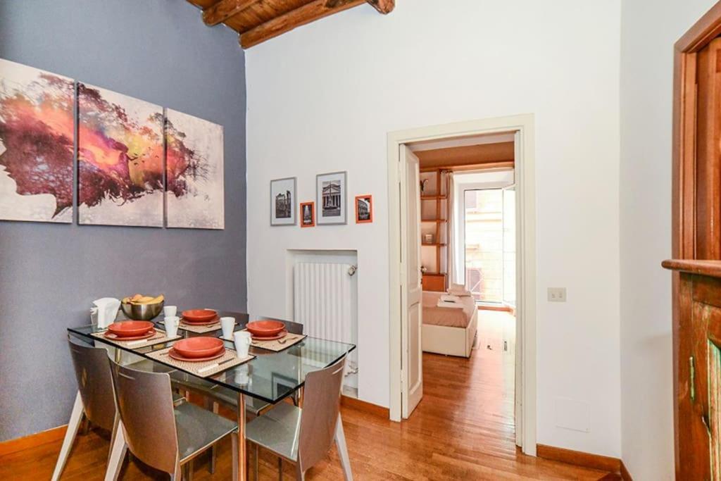 Pantheon 2 - Large In The Hearth Of A Apartment *